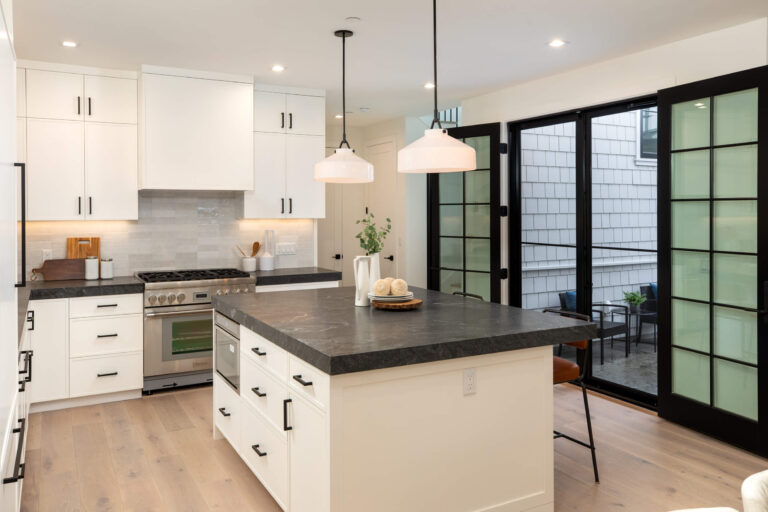 11-735 Linden_Matt Anello-8715-MLS