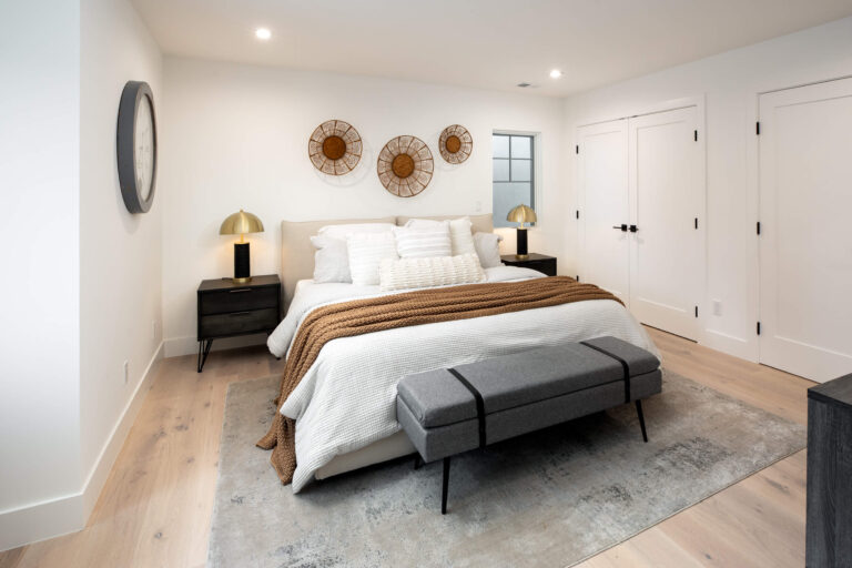 17-735 Linden_Matt Anello-8745-MLS