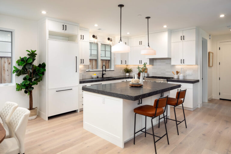 9-735 Linden_Matt Anello-8709-MLS